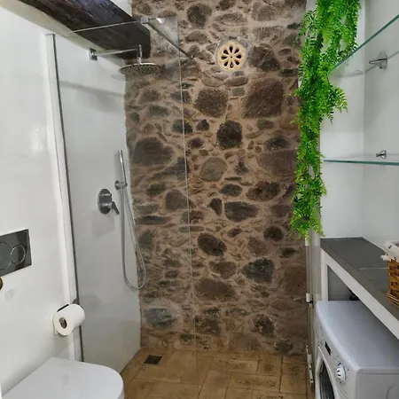 Molinu בית נופש סנטו לוסורג'יו